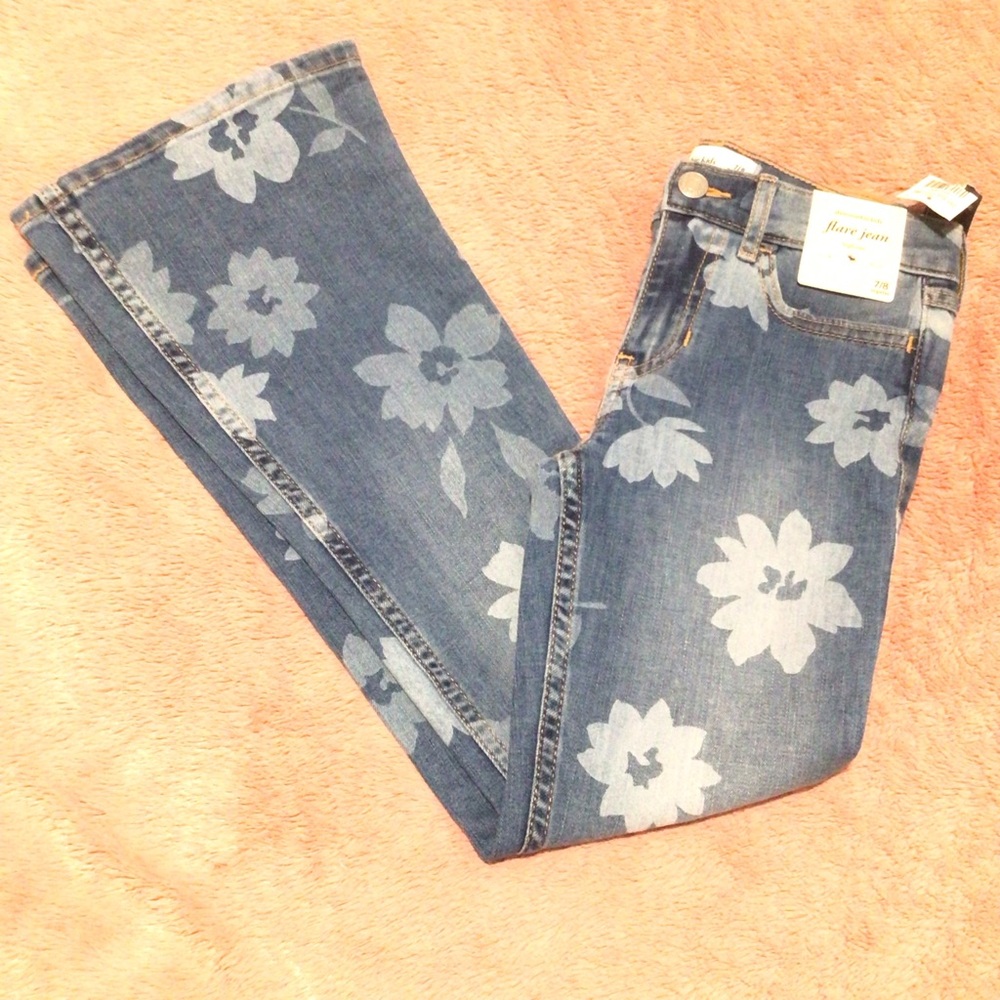 Abercrombie kids flare jeans new with tag